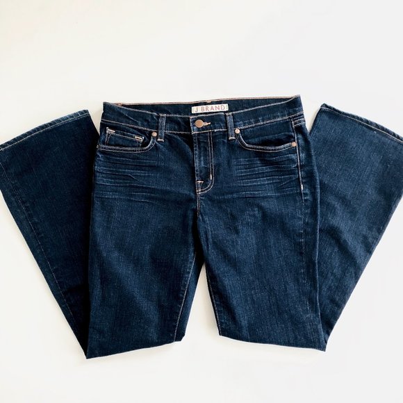 J Brand LIKE NEW The Boot Leg jeans - Picture 1 of 8